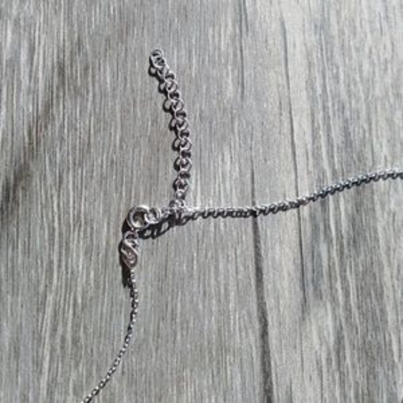 Sterling Silver cubic zirconia leaf necklace - Picture 3 of 3